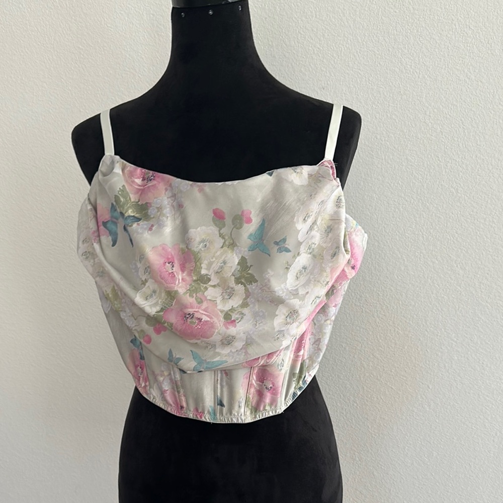 ❌SOLD Victoria’s Secret Bustier top